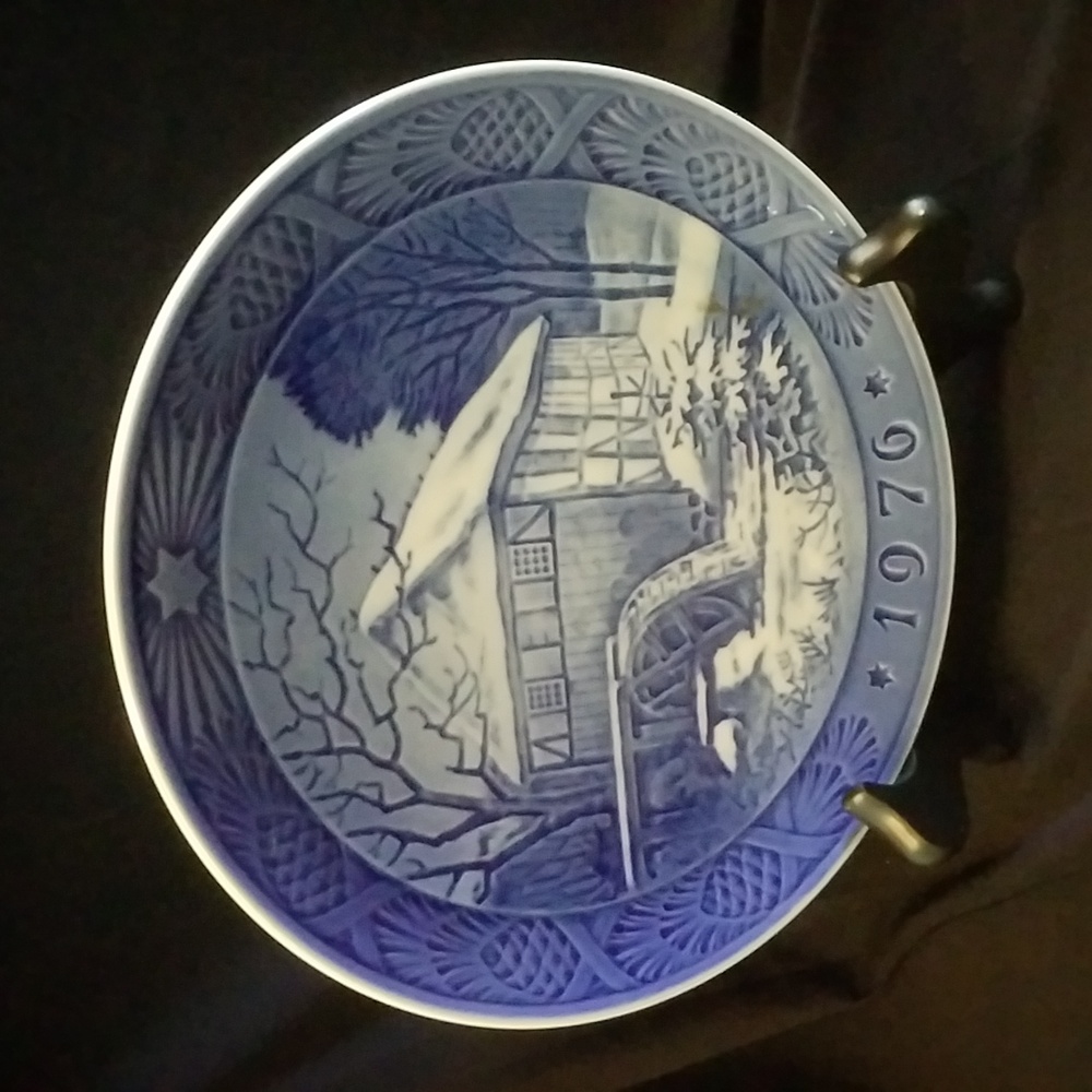Royal Copenhagen Christmas PLATE 1976 Water Mill